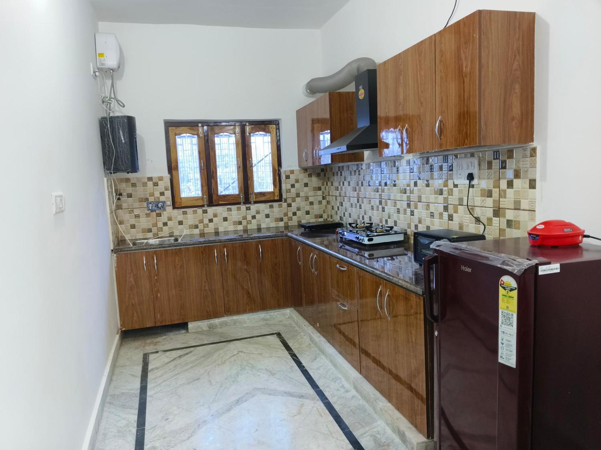 Apartment Pran Prasadam